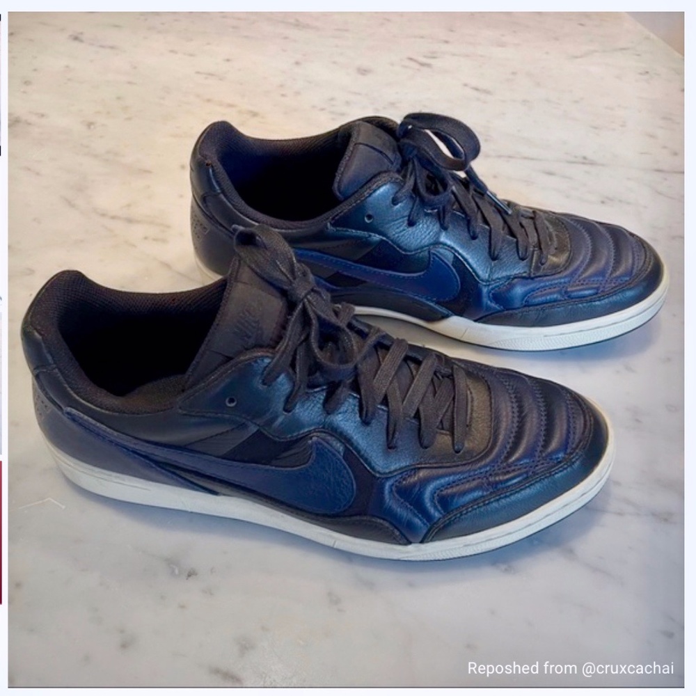 Nike NSW Tiempo 94 Soccer Sneaker Navy and Black Size 11 - Picture 8 of 12